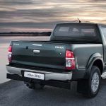 Emblema Toyota Hilux 19x3.3cm - Imagen 3